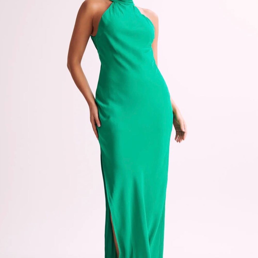 Women’s Backless Dresss